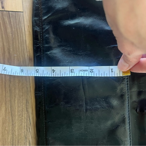 Botkier black patent leather St. Tropez handbag preowned shoulder/ top handle - Picture 14 of 16